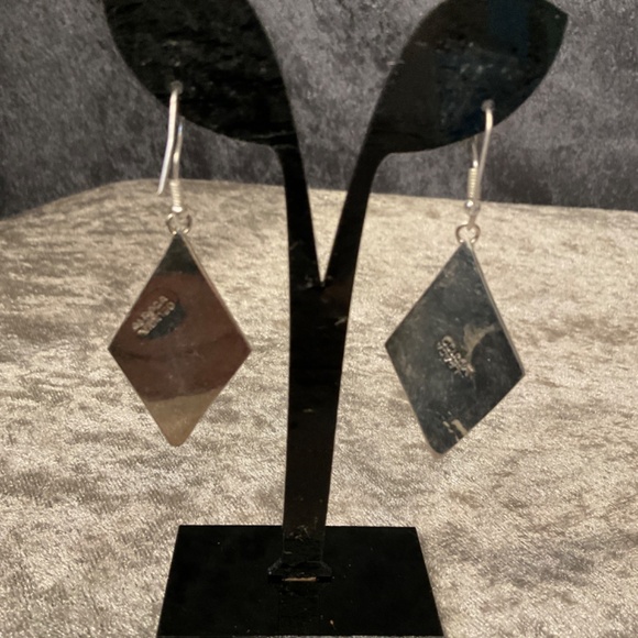 Vintage Alpaca Mexico Sterling Silver Earrings with Red Coral and Abalone Shell - Picture 2 of 2